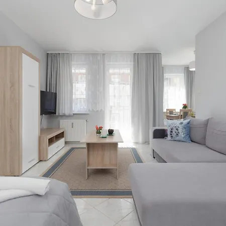 By The Port Of By Renters Kolberg