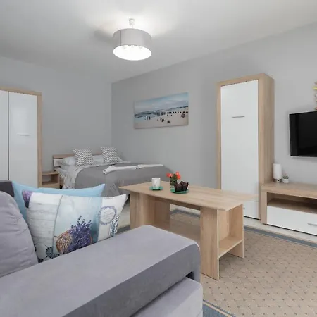 Apartment By The Port Of By Renters